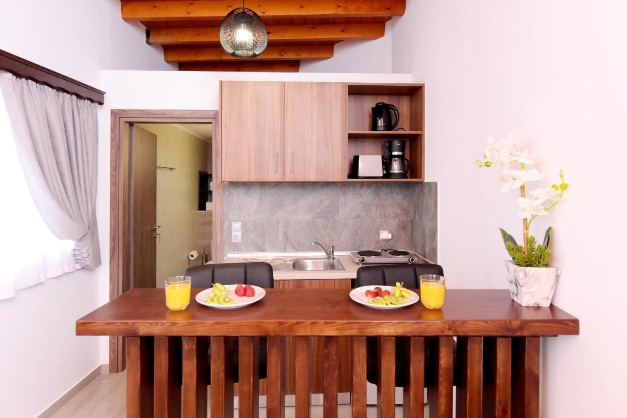 Paraskevi Luxury Apartments Kattavía Extérieur photo