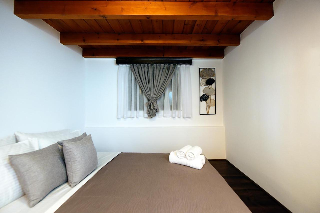 Paraskevi Luxury Apartments Kattavía Extérieur photo